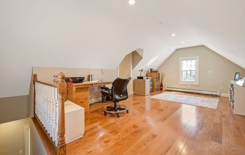 2 Trevor Ln, Worcester MA  01605-1081 exterior