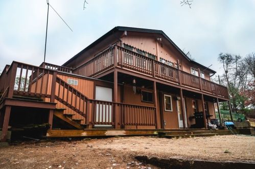 38 Wind Dr, Plymouth MA 02360-2714 exterior