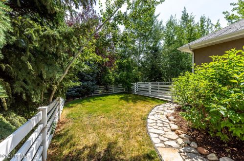 1639 Ft Rd, Park City UT 84098-6587 exterior