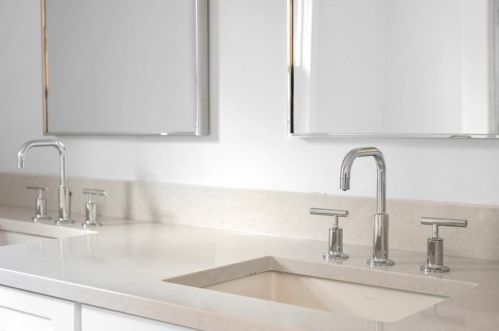 7 Queen Anne Ln, Hingham MA  02043-3904 exterior