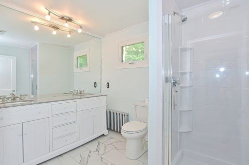 109 Flagg St, Worcester MA  01602-1454 exterior