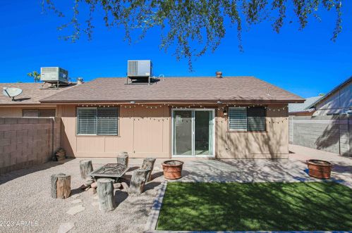 1719 Beverly Ln, Phoenix AZ  85022-2889 exterior