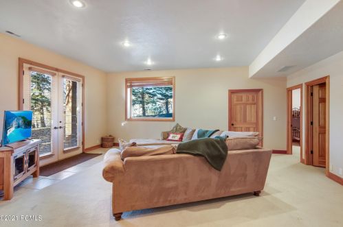 3008 Wedge Cir, Park City UT 84098-5894 exterior