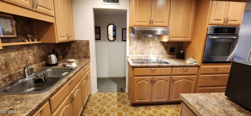 12031 30 Pl, Phoenix AZ 85028-1212 exterior