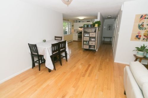 268 Jackson St, Newton MA 02459-2511 exterior