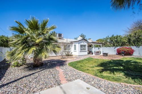 3023 34th St, Phoenix AZ  85018-6901 exterior