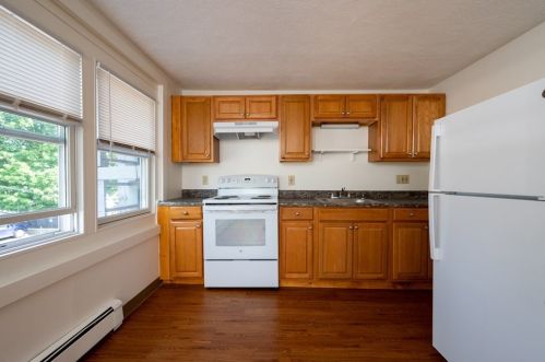 41 Columbian St, Weymouth MA 02190-1607 exterior