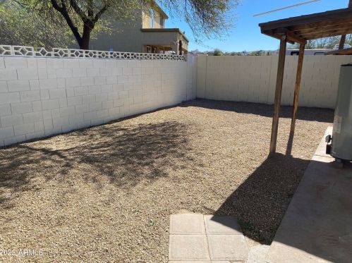 5747 34th Pl, Phoenix AZ 85040-3826 exterior