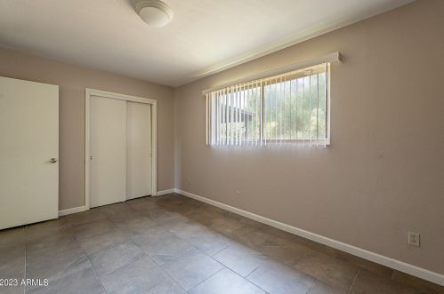 6836 13 Pl, Phoenix AZ 85042-5408 exterior