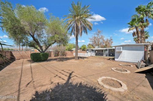 2205 Cambridge Ave, Phoenix AZ 85008-1027 exterior