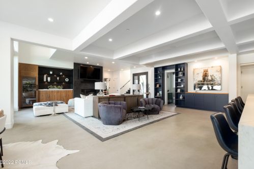 2722 Est Dr, Park City UT 84060-6877 exterior