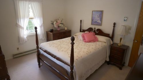 136 Randall St, Worcester MA 01606-2039 exterior