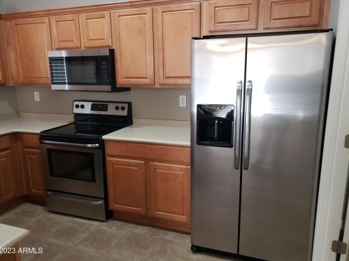 40120 Bell Meadow Ct, Phoenix AZ  85086-2996 exterior