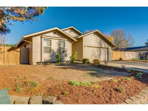 1845 Sesame St, Mcminnville OR  97128-7154 exterior