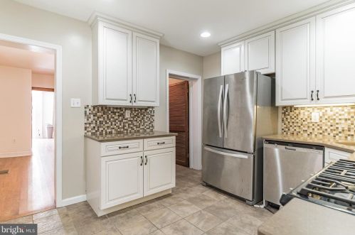 168 Cotton St, Philadelphia PA 19127-1502 exterior