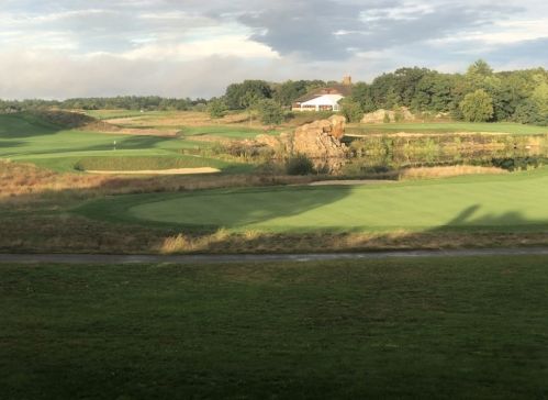 84 Black Rock Dr, Hingham MA 02043-4878 exterior