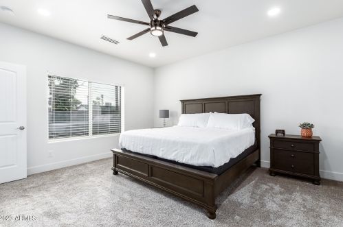 2229 Cambridge Ave, Phoenix AZ  85006-1321 exterior