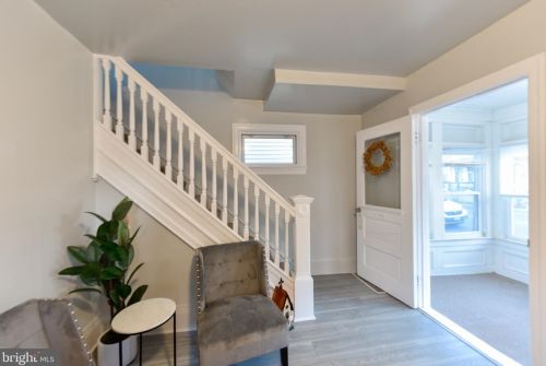 60 Barber Ave, West Deptford NJ  08096-2435 exterior