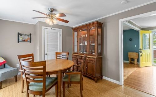 267 Chavenson St, Fall River MA 02723-2701 exterior