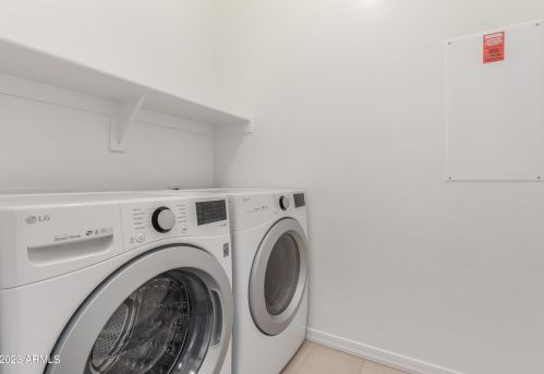 817 Constance Way, Phoenix AZ  85042 exterior