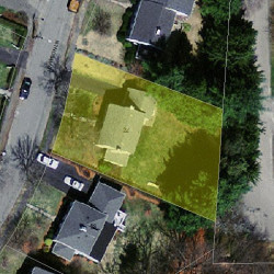 22 Grayson Ln, Newton MA 02462-1009 aerial view