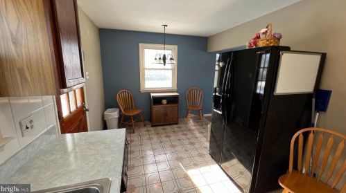 102 Military Dr, West Deptford NJ 08063-1506 exterior