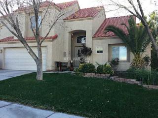403 Donner Pass Dr, Henderson NV  89014-3401 exterior