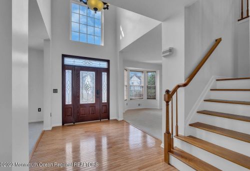 111 Picadilly Dr, Jackson Twp NJ  08527-1290 exterior