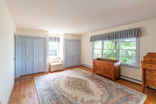 48 Strong Is Rd, Chatham MA 02633-1435 exterior