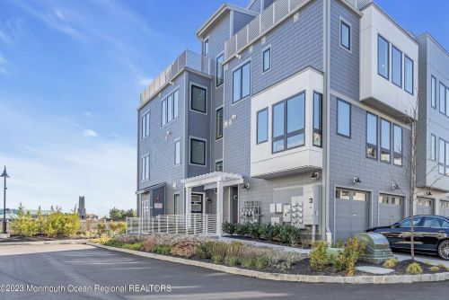 301 Cookman Ave, Tinton Falls NJ 07712-6603 exterior