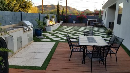 10609 39th Way, Phoenix AZ  85028-3420 exterior