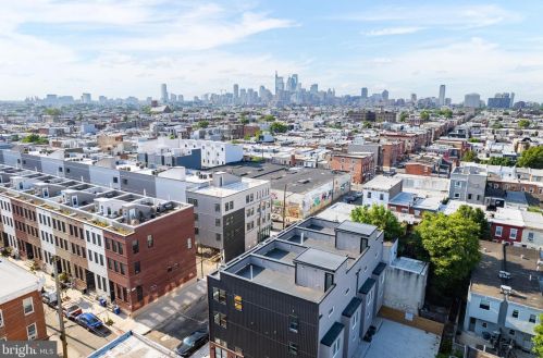 1813 6 St, Philadelphia PA 19140-4528 exterior