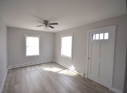 410 Shaw St, New Bedford MA 02745-5054 exterior