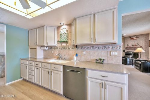 219 Carol Ann Way, Phoenix AZ 85032-4060 exterior