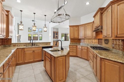 7814 16th Dr, Phoenix AZ  85021-7919 exterior