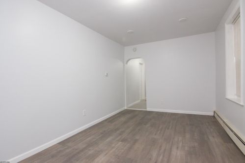 279 Belmont Ave, Belleville NJ  07109-1103 exterior