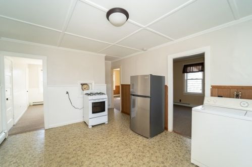 1 Hamilton St, Plymouth MA 02360-4101 exterior