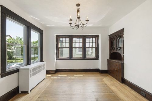 14 Frank St, Worcester MA 01604-1015 exterior