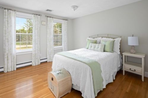 5 Cutter Hl Rd, Hingham MA exterior