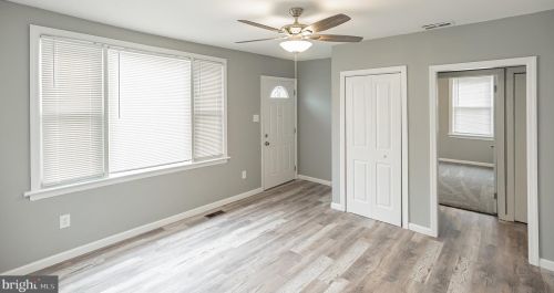 431 Prince St, West Deptford NJ 08096-5711 exterior