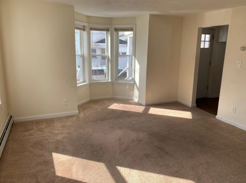 16 Presbrey Ave, Taunton MA 02780-3115 exterior