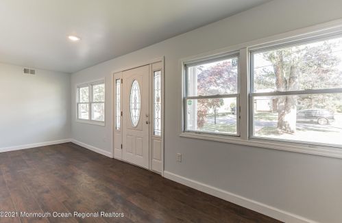 720 Carter Ave, West Deptford NJ  08096-1468 exterior