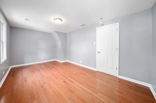 3713 Oak Park Ave, Forest View IL 60402-3902 exterior