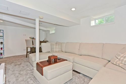 51 Chickatabot Rd, Quincy MA 02169-2546 exterior