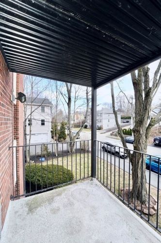 45 Oval Rd, Quincy MA  02170-3838 exterior