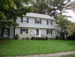 108 Pine Ridge Rd, Newton, MA 02468-1617