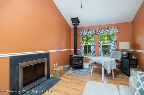 1409 Reed Rd, Jackson Twp NJ exterior