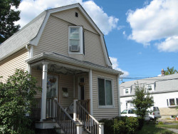 21 Cottage Pl, Newton, MA 02465-1525