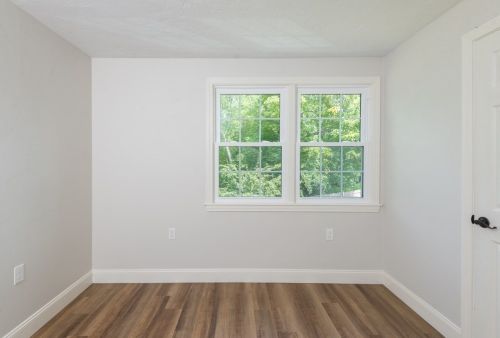 142 Donnellan Cir, Weymouth MA 02191-1762 exterior