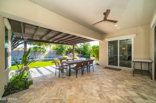 5311 2nd St, Phoenix AZ 85085-7756 exterior